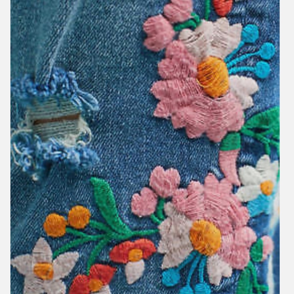 Anthropologie Pilcro Floral Embroidery Mid Rise Straight Leg Boyfriend Jeans - Picture 2 of 10